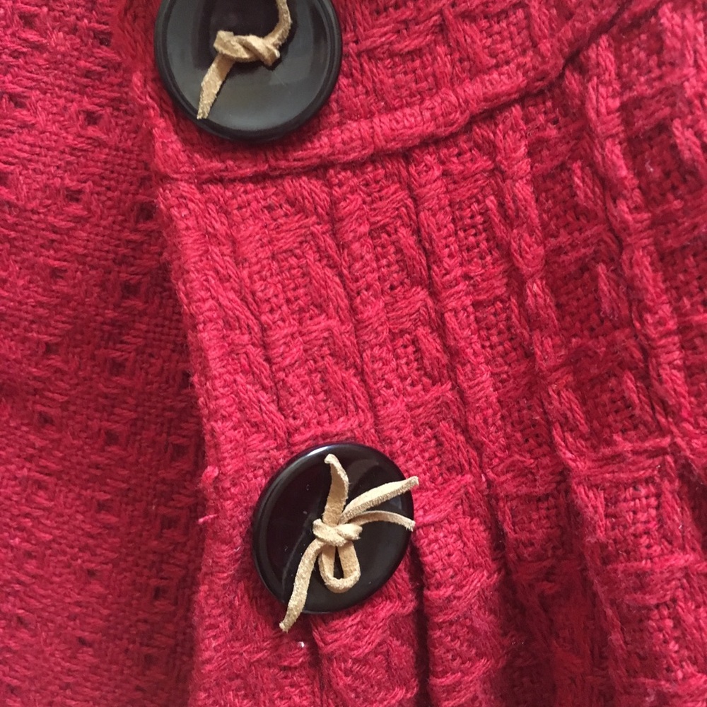 Cute Red Jacket - Picture 3 of 6